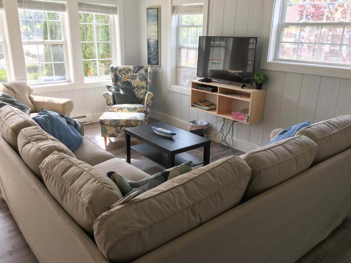 Larinda'S Landing Oceanfront Cottages Halifax Eksteriør bilde