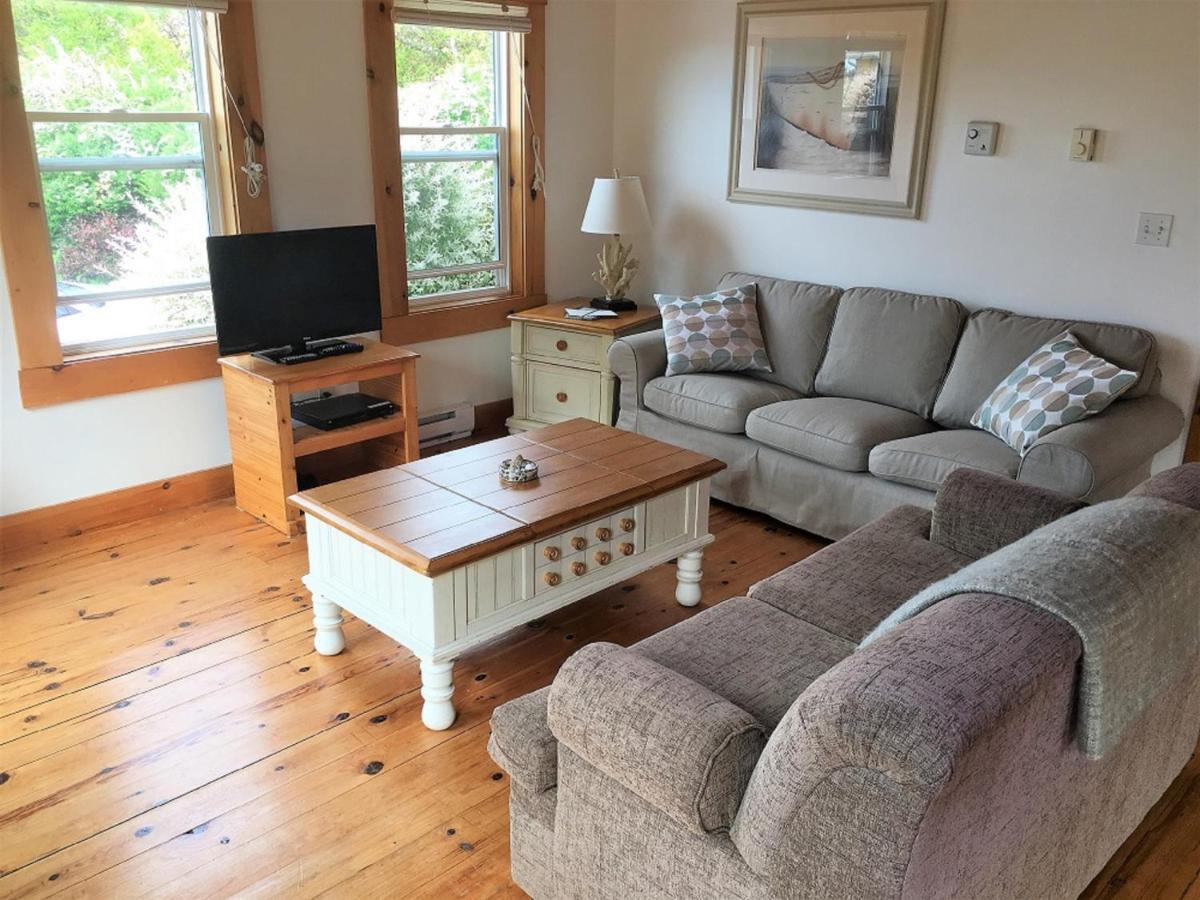 Larinda'S Landing Oceanfront Cottages Halifax Eksteriør bilde