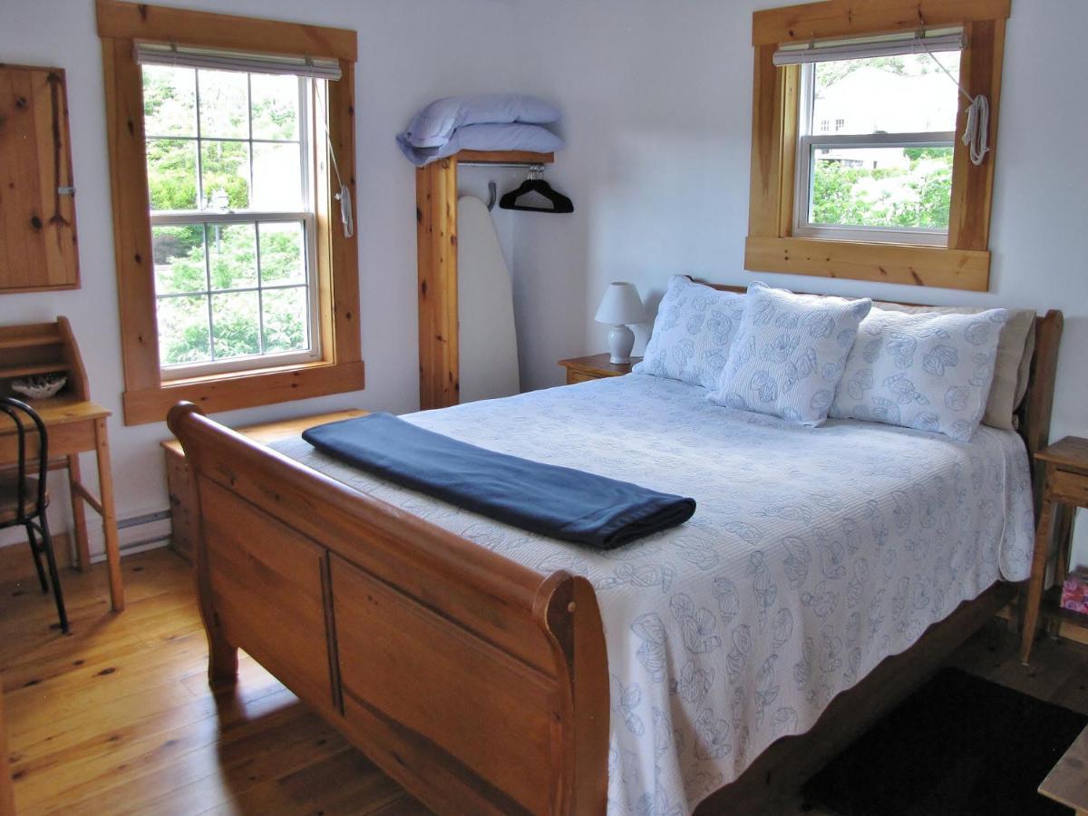 Larinda'S Landing Oceanfront Cottages Halifax Eksteriør bilde