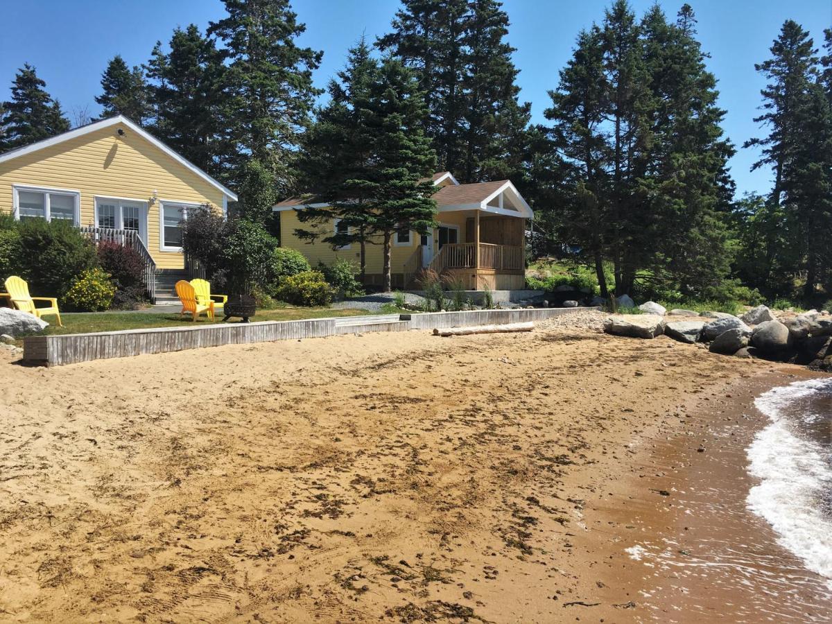 Larinda'S Landing Oceanfront Cottages Halifax Eksteriør bilde