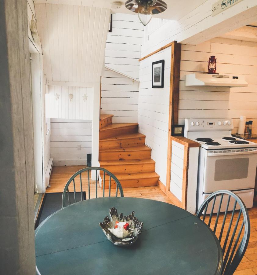 Larinda'S Landing Oceanfront Cottages Halifax Eksteriør bilde