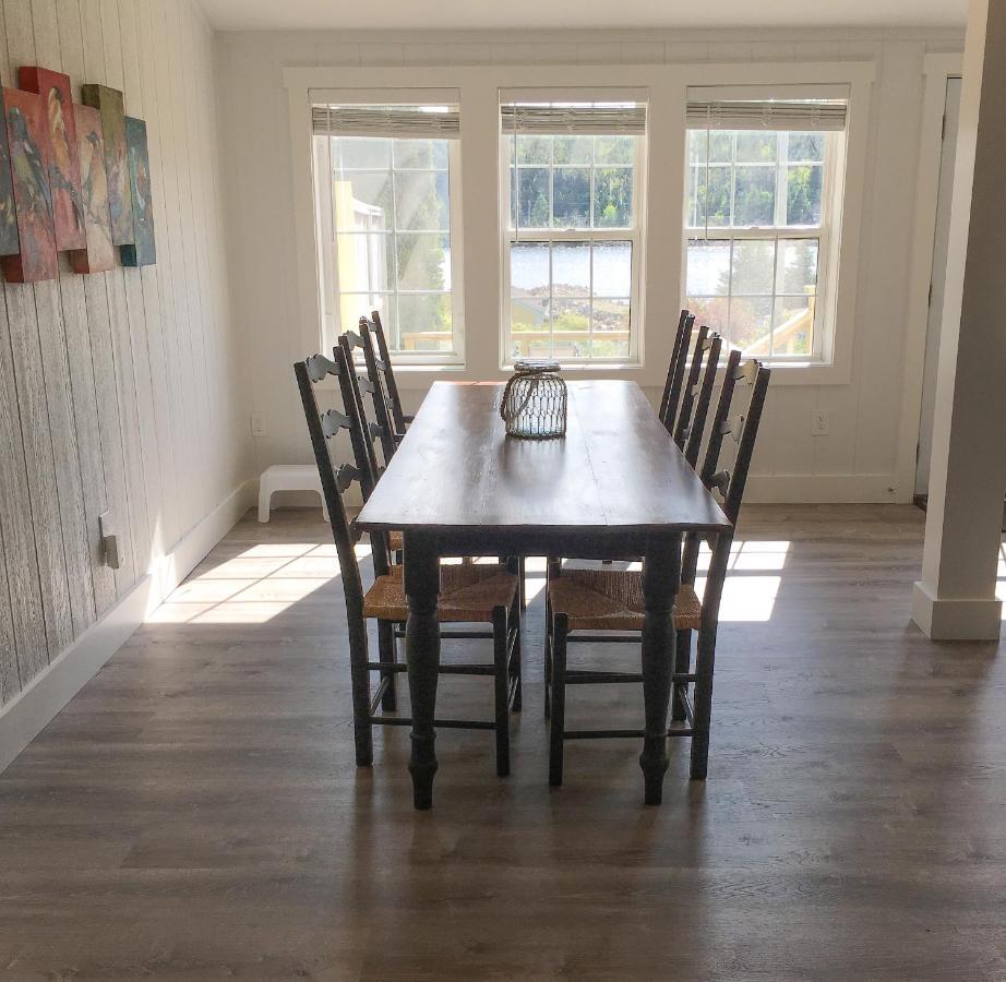 Larinda'S Landing Oceanfront Cottages Halifax Eksteriør bilde